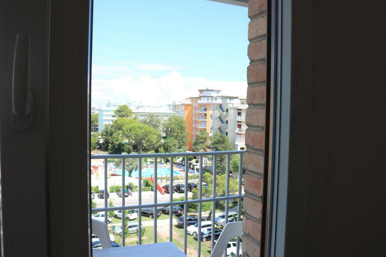 Ca' Laurana Appartement Bibione Buitenkant foto
