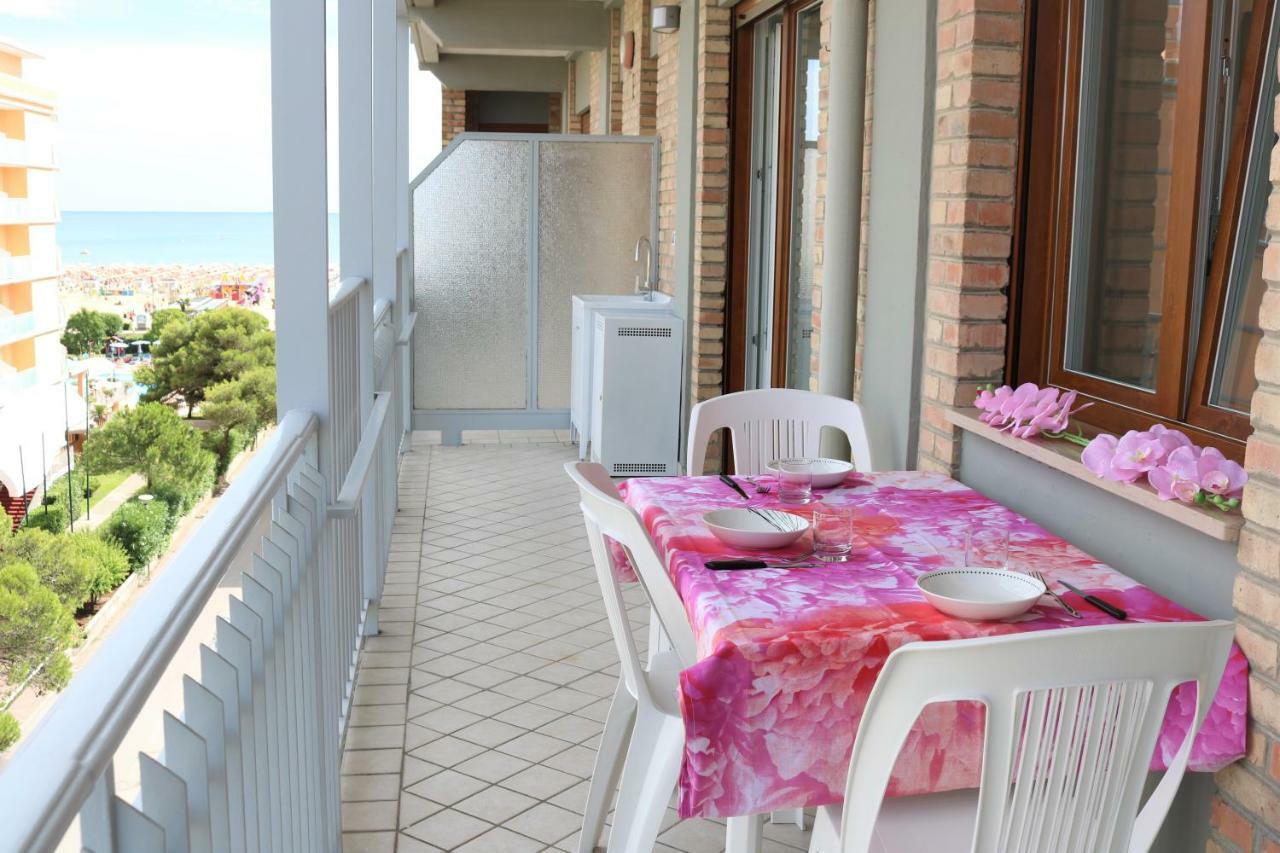 Ca' Laurana Appartement Bibione Buitenkant foto